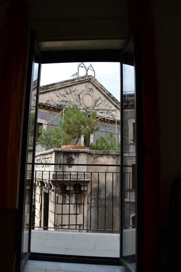 Chez Amélie&Jean-Louis Apartman Catania Kültér fotó
